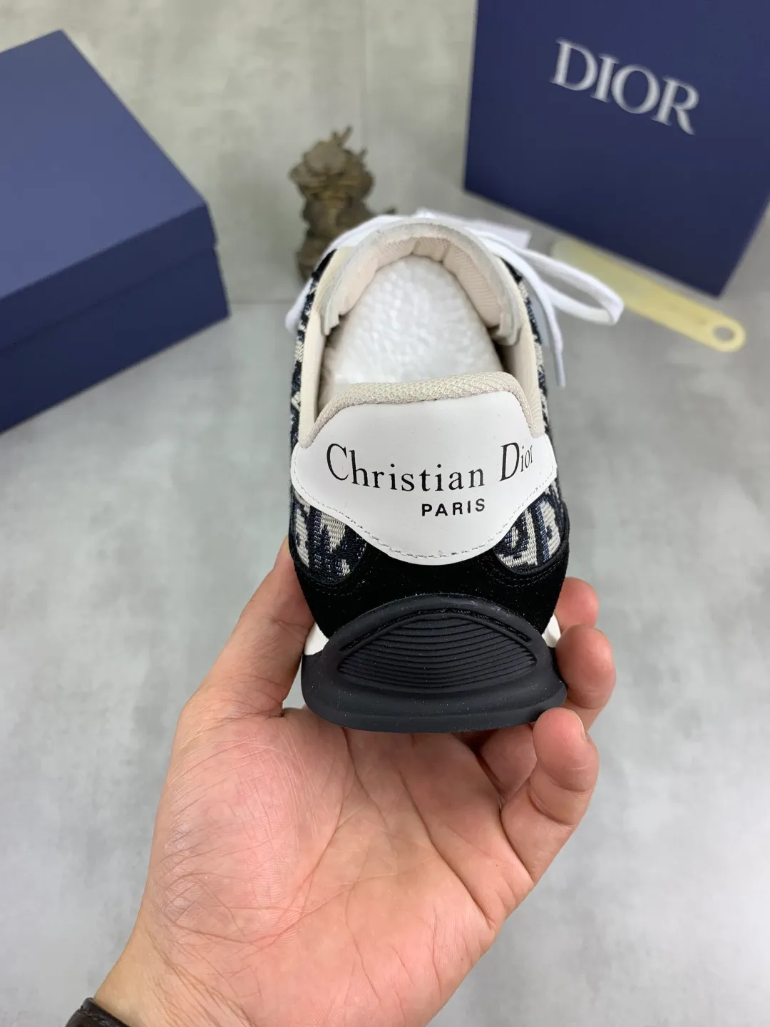 Men's Men's Shoes💰P420💰[New Style]🆘[Dior] 2025 Dior Original Lace-up Low-top Men's Shoes Classic casual shoes 🔥This model is the official flagship model with high quality and made by famous original designers. It is made of high-quality cowhide with original materials➕comfortable and breathable mesh lining➕pigskin insole. The perfect last shape and generous and fashionable design have attracted many consumers and are suitable for drivers to drive🚗. What you want is the best quality in the market. Color: 8️⃣Color Code number: 38--44 (45 46 customized)